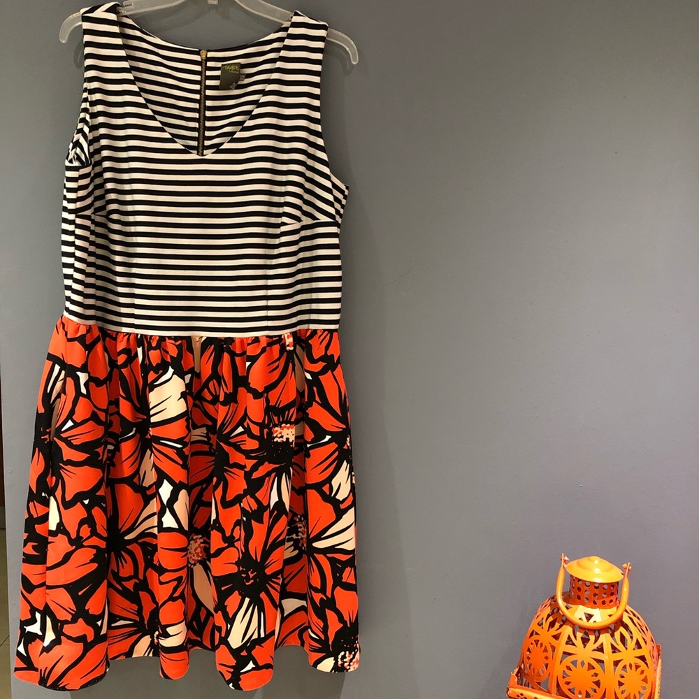 Taylor Woman Dress
